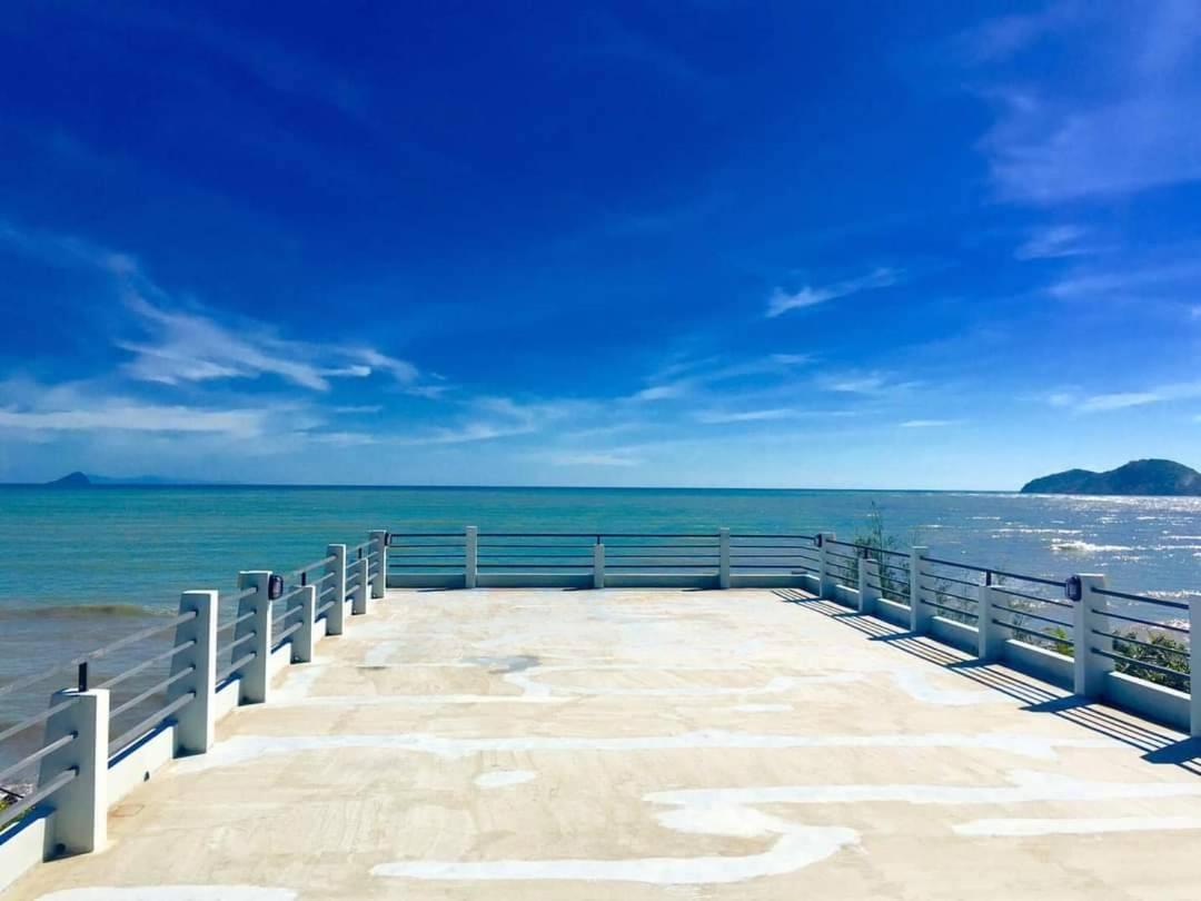 Windy Seaview Resort Chao Lao Beach Buitenkant foto
