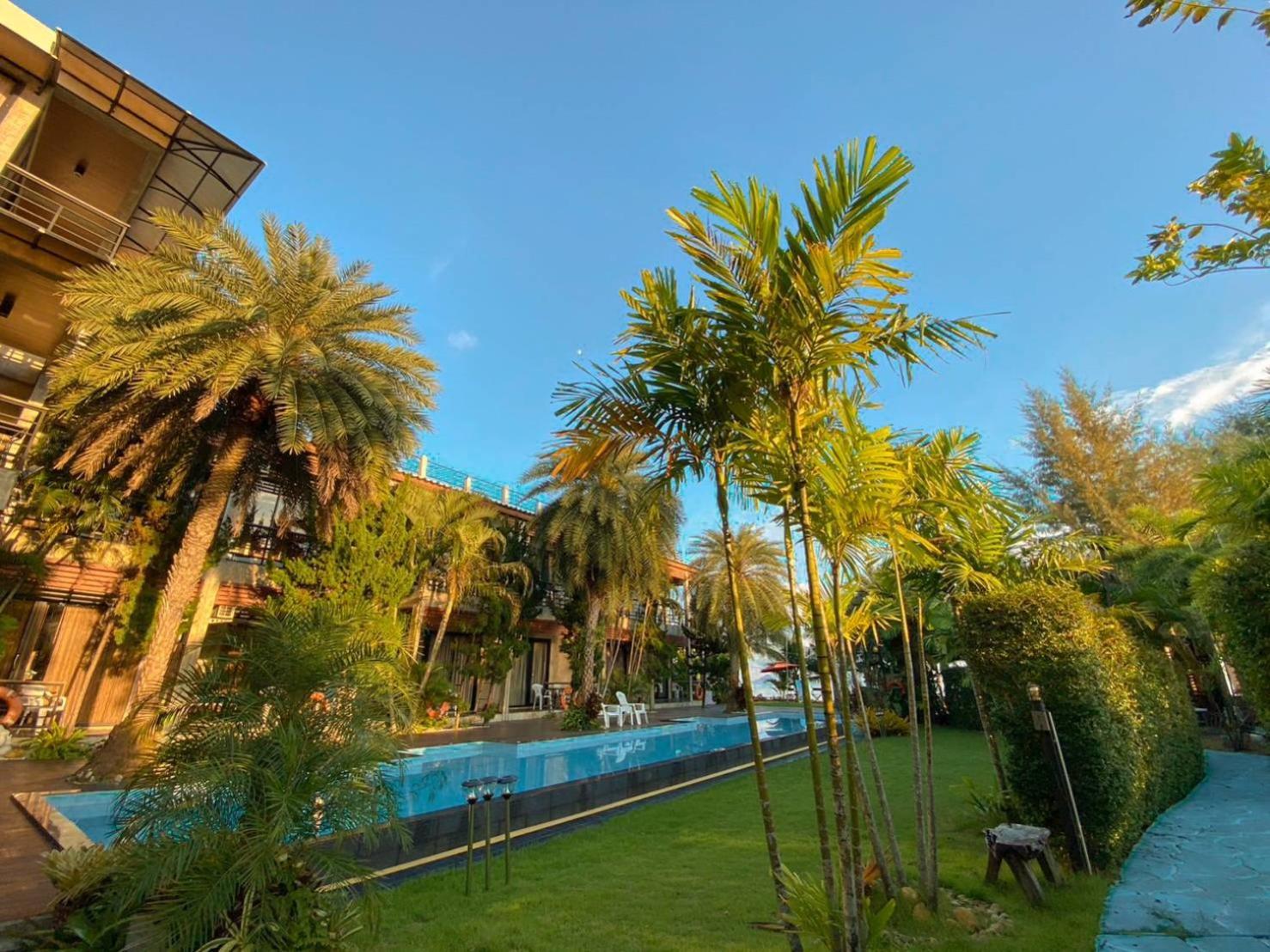 Windy Seaview Resort Chao Lao Beach Buitenkant foto